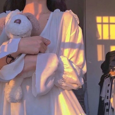 怪兽与女孩