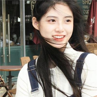 老妇与鸽子